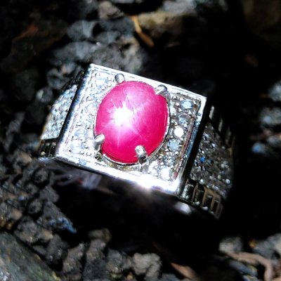 3 Carats Ruby Star   batu permata