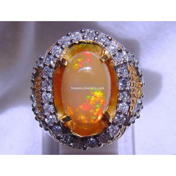 BATU MULIA OPAL KALIMAYA.  batu permata
