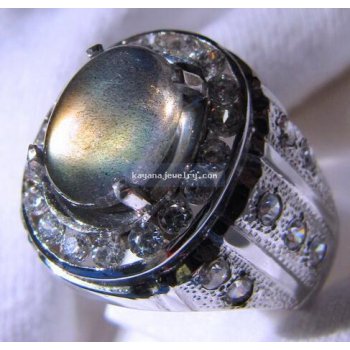 BATU PERMATA LABRADORITE . batu permata