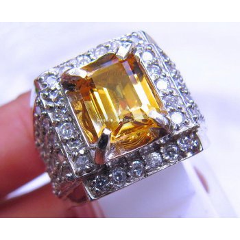 BATU PERMATA SPARKLING CITRINE .  batu permata
