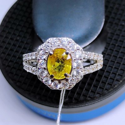 CINCIN CEWEK YELLOW SAPPHIRE  batu permata