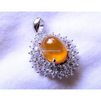 LIONTIN YELLOW SAPPHIRE CANTIK batu permata