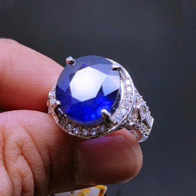 NICE BLUE SAPPHIRE LADY RING  batu permata