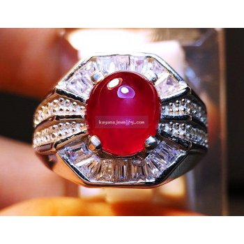 PIGEON BLOOD RUBY RING.  batu permata