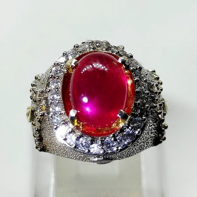 PIGEON BLOOD RUBY STAR  batu permata